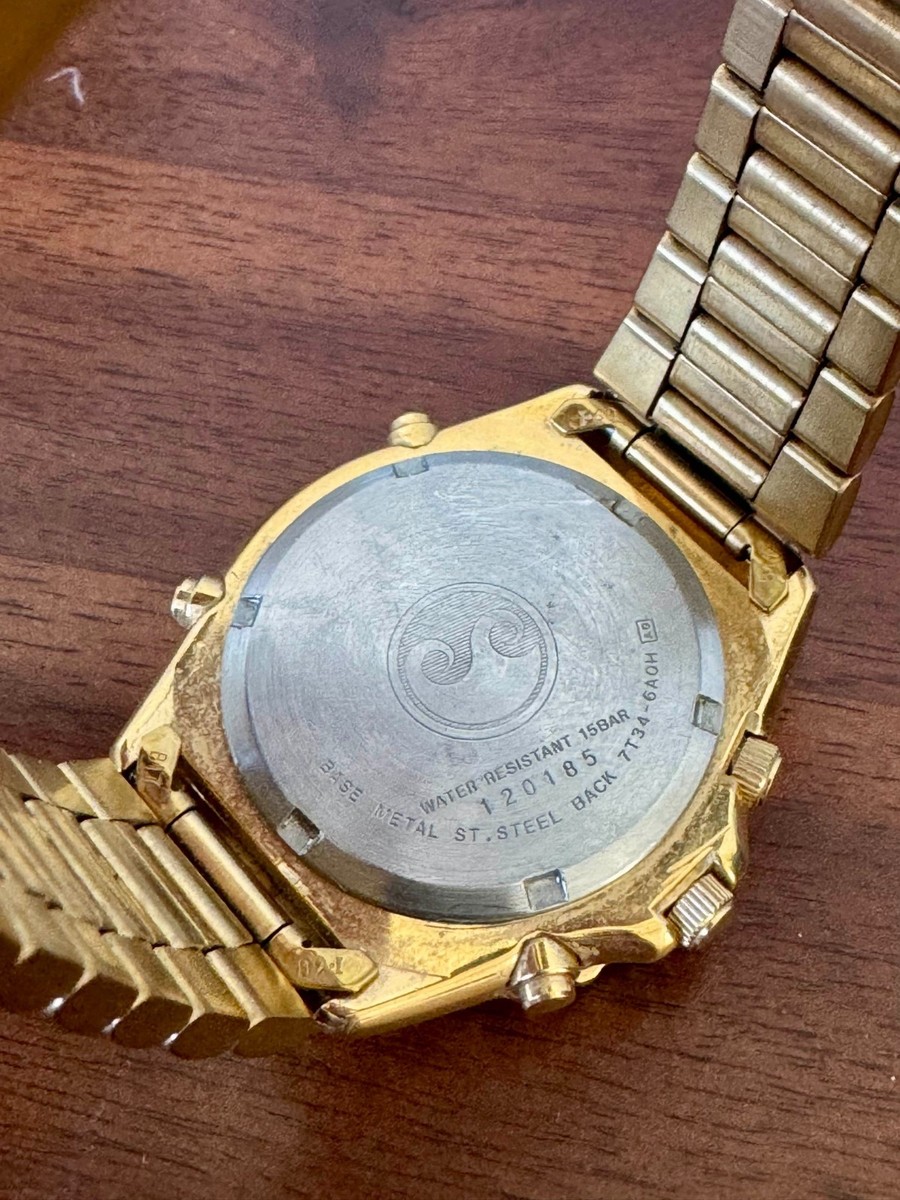 Vintage Seiko Flightmaster 7T34-6A0H Watch Gold Tone Red Dial