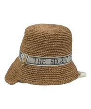 Oscar Wilde Asymmetric Bucket Hat