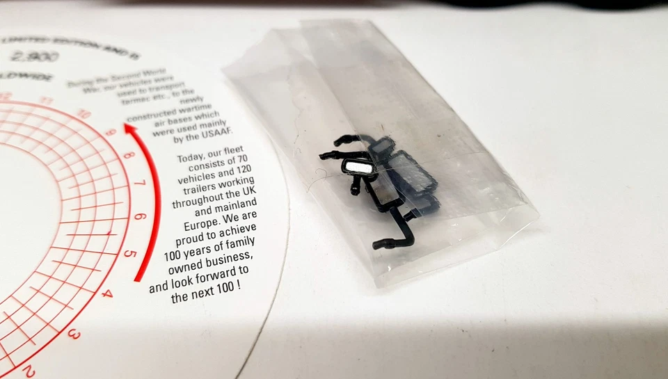 CORGI 1/50 CC13216 DAF XF SPACE CAB CURTAIN - SW WREFORD & SONS LTD - Image 3 of 4