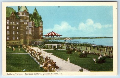 Dufferin Terrace - Quebec CANADA Postcard