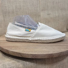 Ubuntu Shoes Espadrille Slip On Handmade in Kenya  Beaded Detail Women's Size 9M