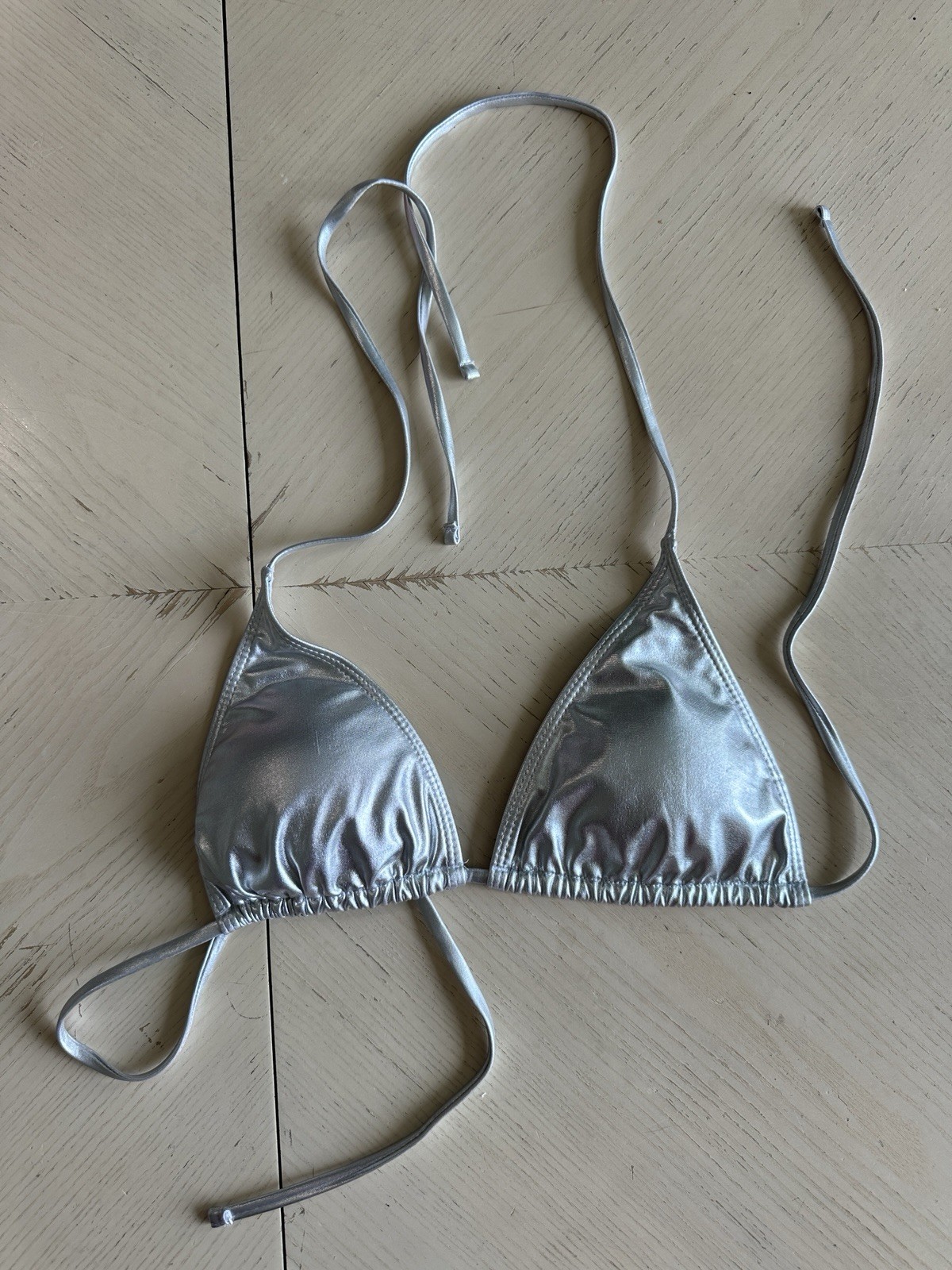 Foto 1 di 4