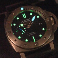 Panerai Luminor Submersible PAM01305 47mm Titanium Black Dial Box Papers 2019 4