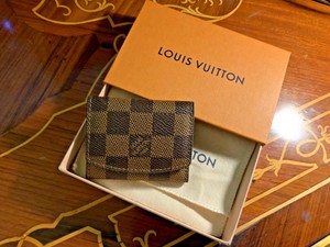 Auténtico Louis Vuitton mancuerna caso marrón | eBay