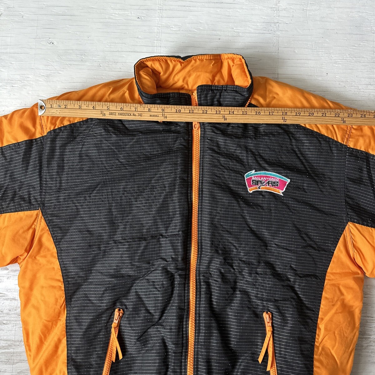 Vintage 90s NBA Logo Athletic San Antonio Spurs Full Zip