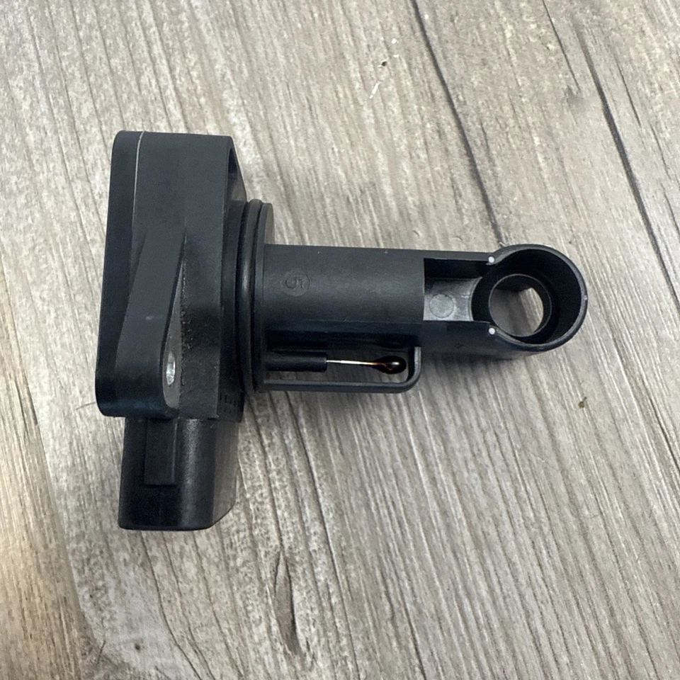 2005-2015 TOYOTA TACOMA ИЗМЕРИТЕЛЬ МАССОВОГО РАСХОДА ВОЗДУХА MAF ДАТЧИК OEM 22204-0D030 - Изображение 2 из 4