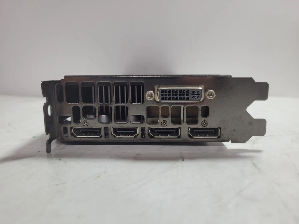 EVGA GeForce GTX 960 4GB GDDR5 Desktop Graphics Card #0277 - Image 4 of 4