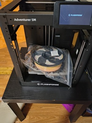 FLASHFORGE Adventurer 5M 3D Printer 600mm/s High-Speed  w/Auto Leveling Printing