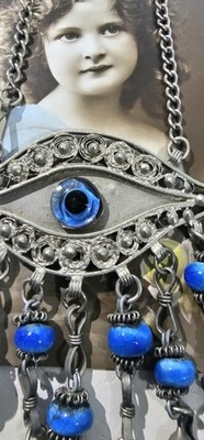 Vintage Chantelaine Amulett Nazar Schutzauge hängende Chanterline Brosche, Anstecknadel