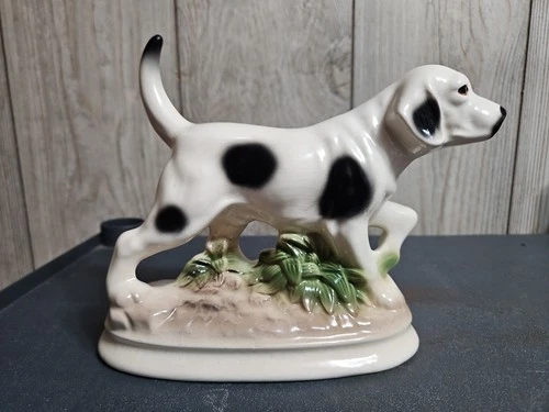 KINGSTON Pottery HULL Ceramic HUNTING DOG Figure STATUE England black/white, VTG