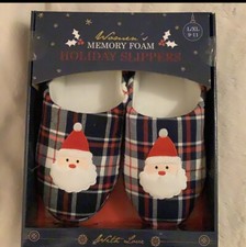 Women s memory foam holiday winter slippers L/XL 9-11 features Santa