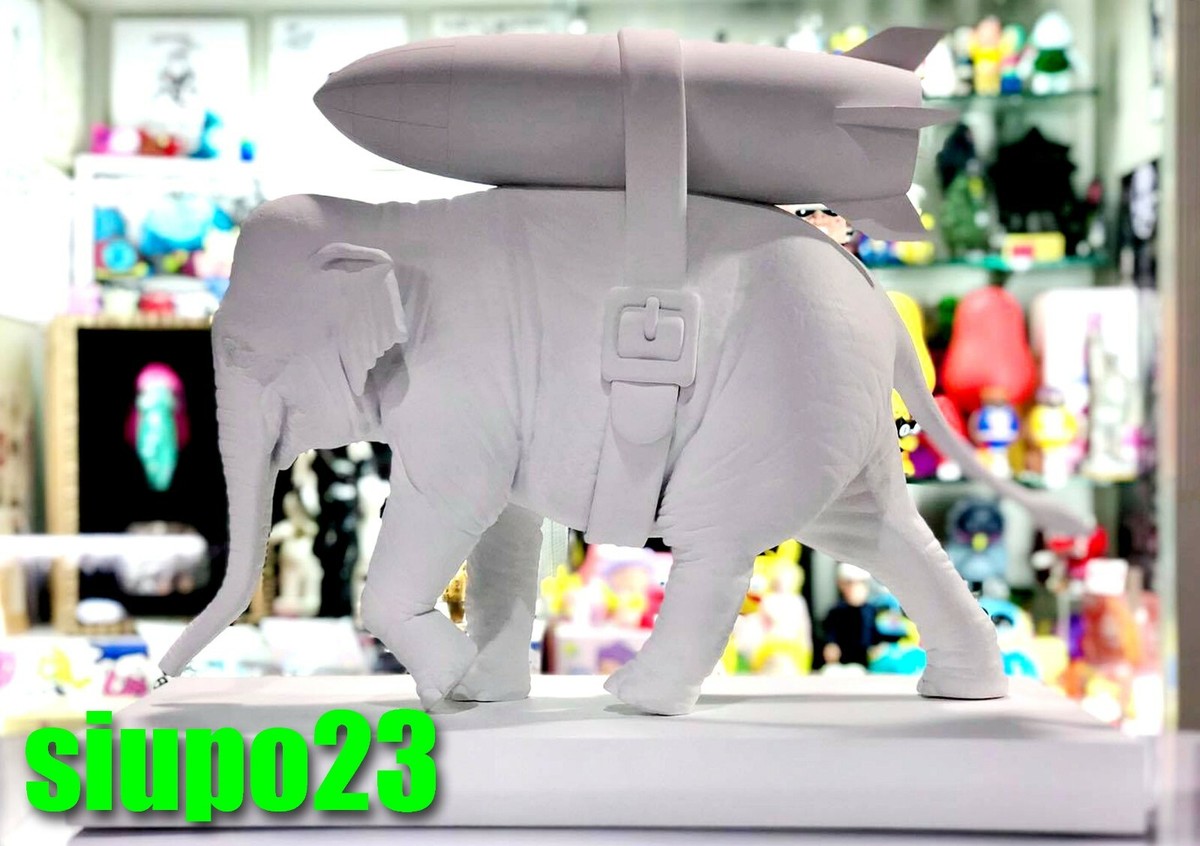 Medicom x SYNC Banksy ~ Elephant with Bomb White Version | eBay