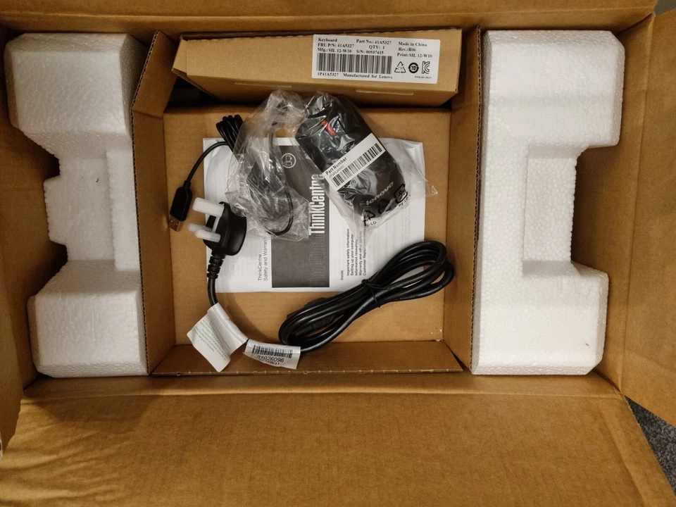 Lenovo Desktop ThinkCentre M91 - Intel Core i7 16GB RAM 4TB HD. - Image 2 of 4