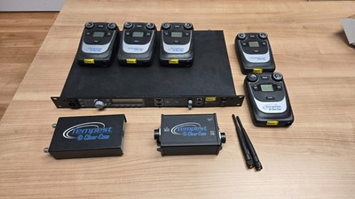 Clear-Com CM-244 Tempest 2.4 GHz 4-Ch wireless intercom Kit, 5 Station w/ extras