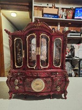Charming Vintage Musical Jewelry Box (Hidden ...