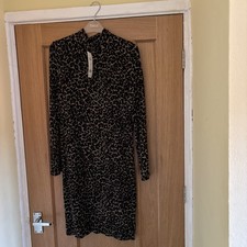 Ladies Jumper Style  Animal Pint Dress Size 8 UK. George