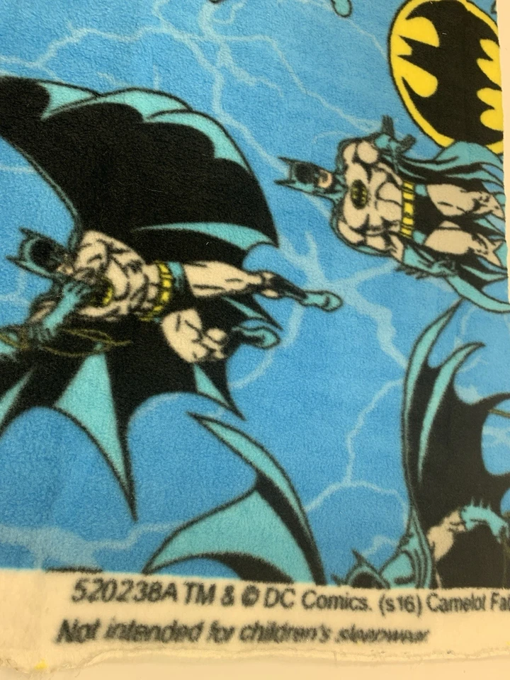 Batman Fleece 31”x60” DC Comics - Image 2 of 4