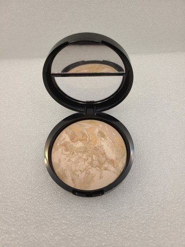 Neu Laura Geller Baked Balance-N- Brighten Foundation Farbton Fair 0,32 Oz. - Bild 2 von 8