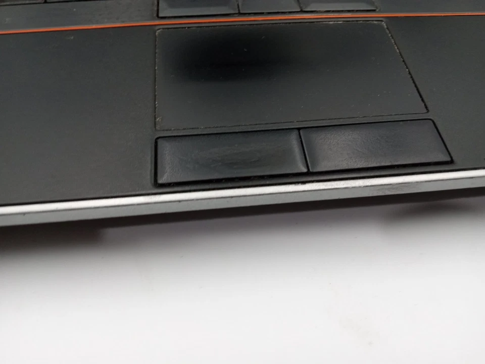 Dell Latitude E6420 14" Laptop Intel Core i5 4GB 250GB WinXP 4200M - READ -RR - Image 3 of 4