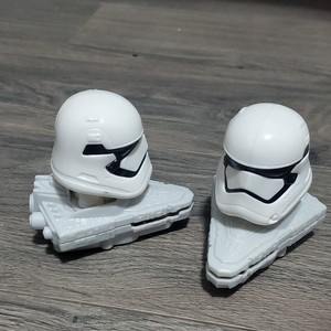 Hasbro Star Wars Stormtrooper Helmet Wheeled McDonald's 2-Pack force Awakens '20