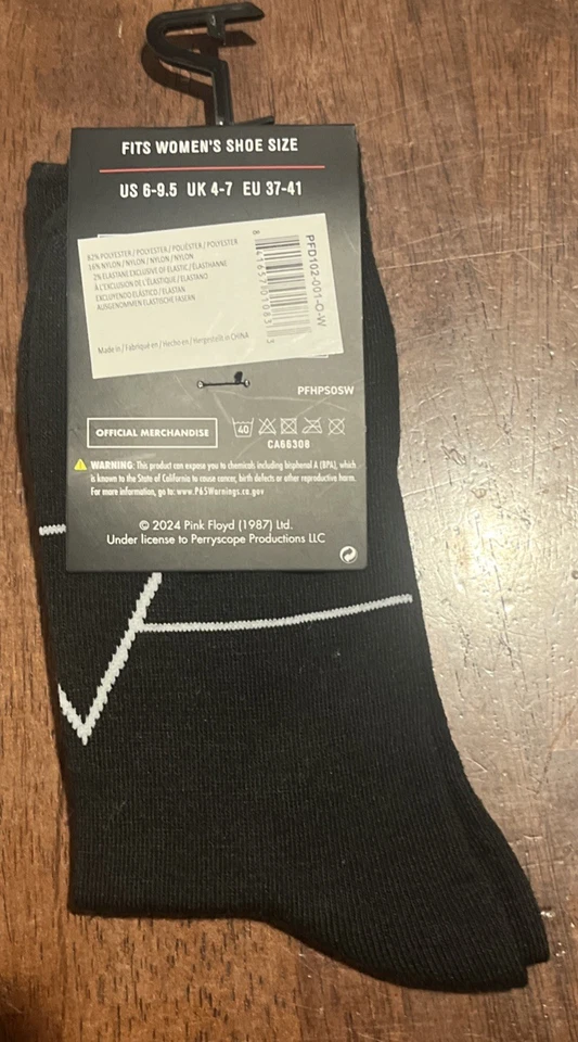 Pink Floyd Crew Calcetines Multicolor Licencia Novedad Banda de Música Mujeres EE. UU. 6-9.5 NUEVO Foto 2 de 2