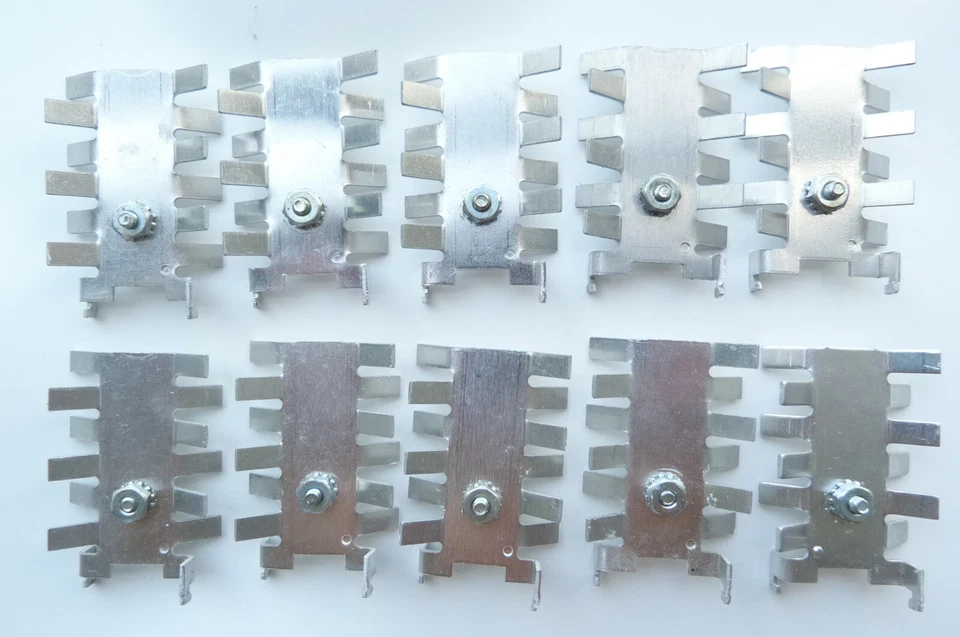 15pcs AluminiumTO-220 Heat Sink Transistor Radiator Cooler 55X35MM USED,RECYCLED - Image 3 of 4