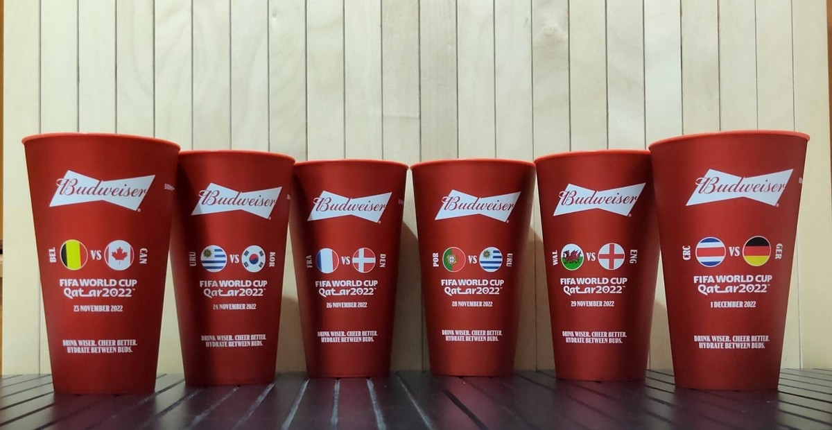 ワールドカップ カタール現地限定Budweiserカップ500mL非売品１０個組 FIFA World Cup Qatar 2022 Budweiser Cup (Hard Plastic) Set