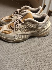m2k tekno size 4