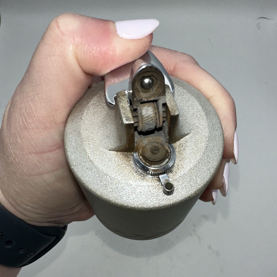 RONSON Varaflame Venus Cigarette Lighter Collectible Vintage Rare Hard