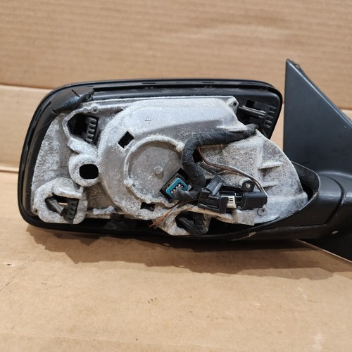 2004 - 2007 BMW 530xi 530i 525i Right Passenger Side View Mirror W/ LED Light - Picture 8 of 13
