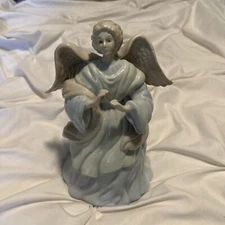 Vintage Porcelain Angel Musical Figurine Joy To The World 9” Christmas Nativity