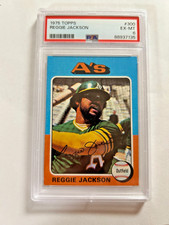 1975 Topps Reggie Jackson #300 HOF Oakland Athletics PSA 6 EX-MT