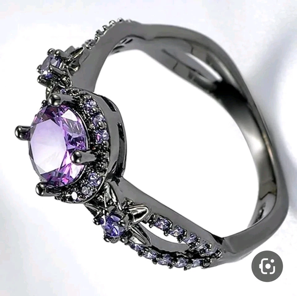 Stunning New S925 Sterling Silver Purple CZ Cocktail Ring, Black Plated, Size 10 - Image 3 of 4