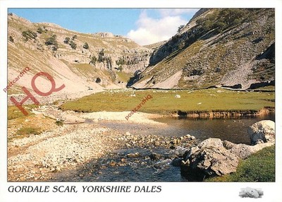 Ansichtskarte__Gordale Scar, Yorkshire Dales