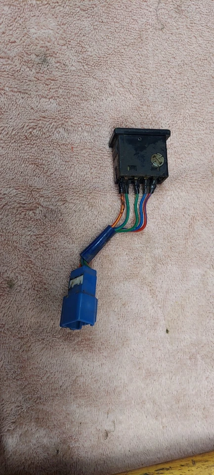 1989-1995 Toyota 4Runner Rear Tailgate Up Down Back Window Switch Control OEM - Изображение 4 из 4