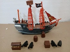 Rhode Island Novelty 10 Inch Pirate Boat +  4 cannon - treasure chest