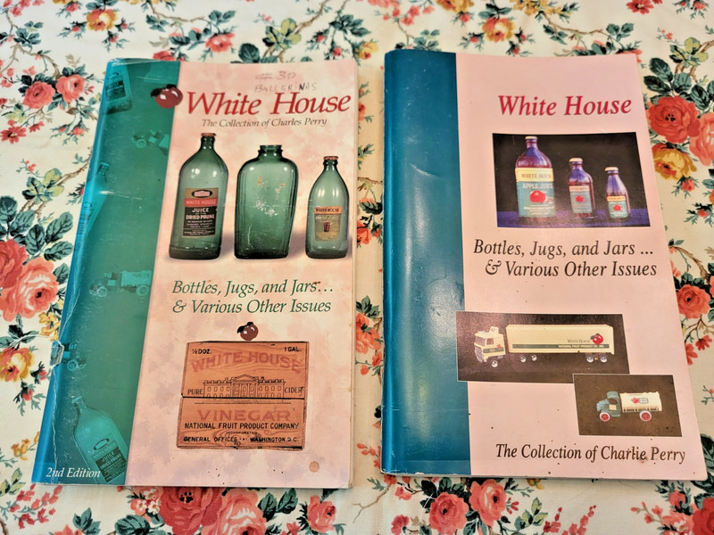 WHITE HOUSE VINEGAR JARS ID-CHARLIE PERRY-IST ED. & 2ND ED-1991-96-COLOR COVERS
