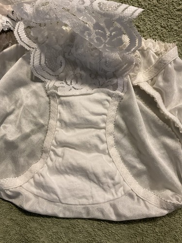 Maidenform Chantilly Satin & Lace String Bikini Panties 5 Small NWT White - 第 6/11 張圖片