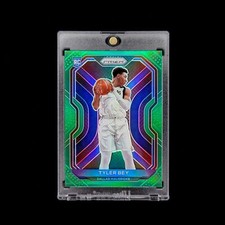 Tyler Bey RC 👌- 2020-21 NBA Panini Prizm Green Holo Prizm Dallas - #251 Rookie