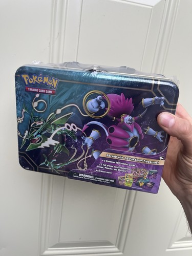 Pokemon TCG 2015 Coleccionistas Cofre Tin Hoopa Mega Rayquaza Sellado Nuevo