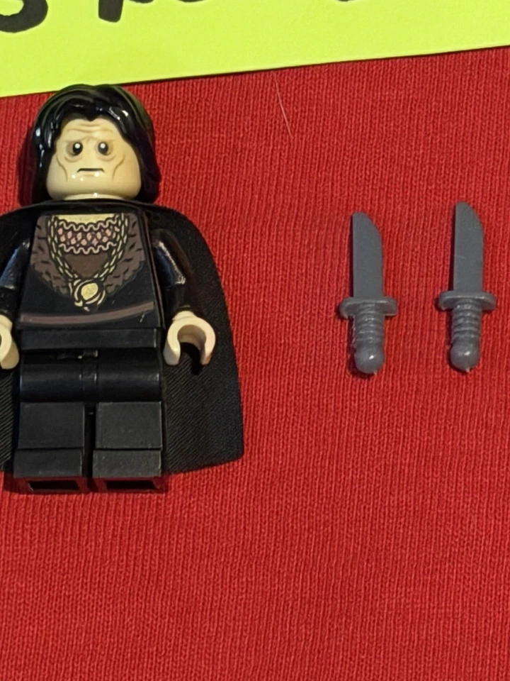 LEGO The Lord of the Rings Grima Wormtongue minifigure lotr lor072 orthanc 10237 - Image 4 of 4