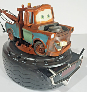 2006 Disney Pixar Cars Talking Tow Mater Digital Alarm Clock/Radio With VIDEO 