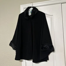 Cejon Women's Black Poncho Coat Sz Sm/M Faux Fur Trim