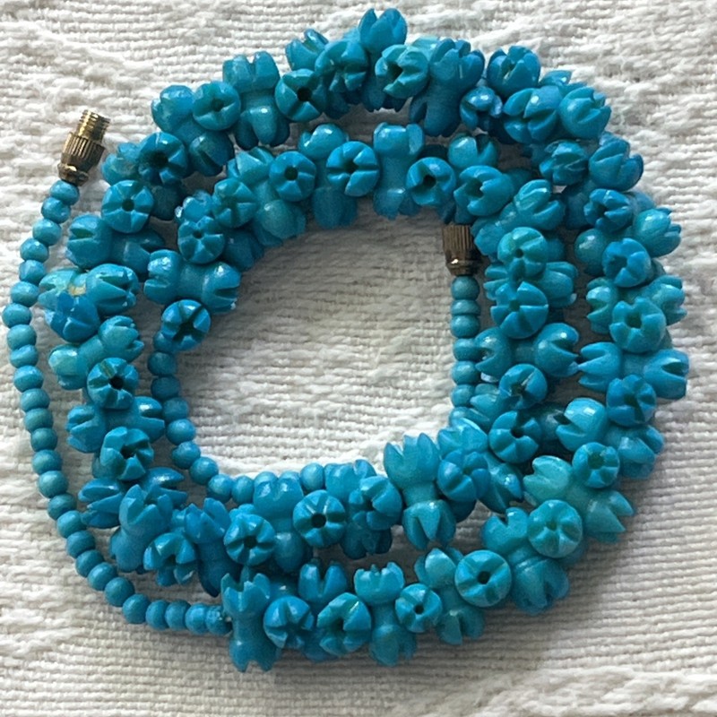 Vintage Carved Hawaiian Turquoise Color Pikake Flower Wedding Lei Necklace 21”