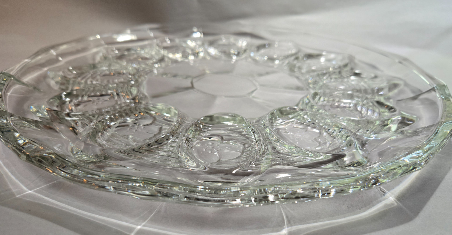 Anchor Hocking Egg Platter Clear with Poppie Flowers