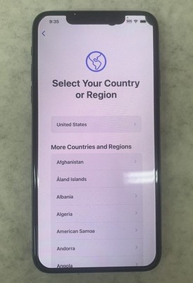 Apple iPhone 11 Pro Max (A2161) 64GB Unlocked in Space Gray *READ*