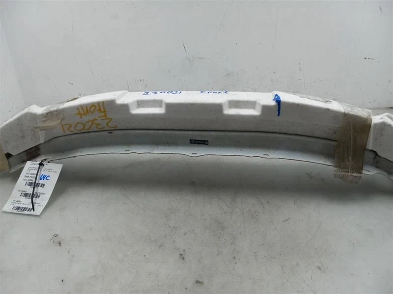 REFUERZO PARACHOQUES DELANTERO TOYOTA PRIUS C 12 13 14 Foto 3 de 4