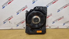 BMW 3 F30 F35 F31 2013 Links Subwoofer 9210151 DVV16075