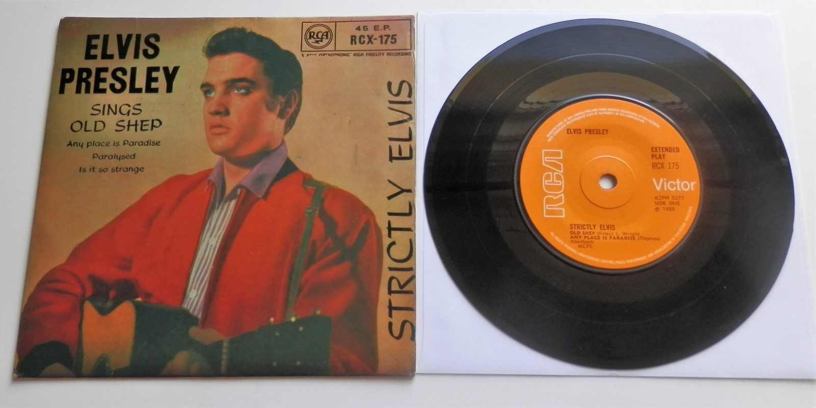 Elvis Presley Strictly Elvis Sings Old Shep UK 1969 RCA Orange