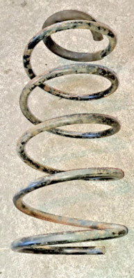 front suspension spring right left Fiat Chrome Lancia Thema 82454972